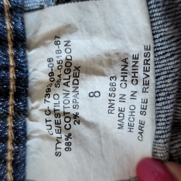 Lena Jeans Capri 👖 - Picture 6 of 8